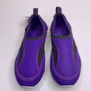 WAVE ZONE Swim Shoes Purple Gray NWT Girls 12